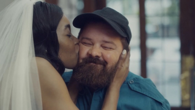 MERCEDES VITO WAITING